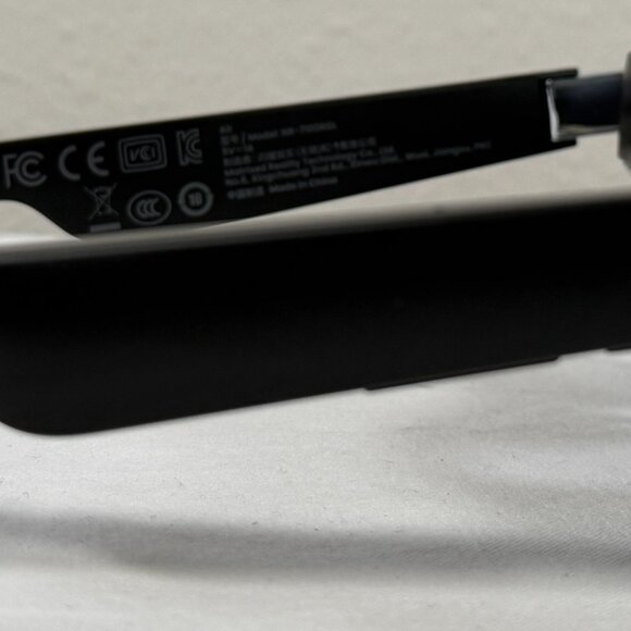 XREAL Air AR Smart Glasses Model NR-7100RGL with Case, Cable & Accessories NREAL - Picture 14 of 16